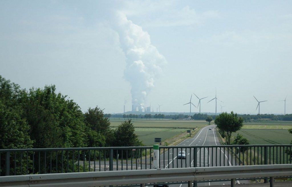 Kraftwerk Niederaußem bei Bergheim